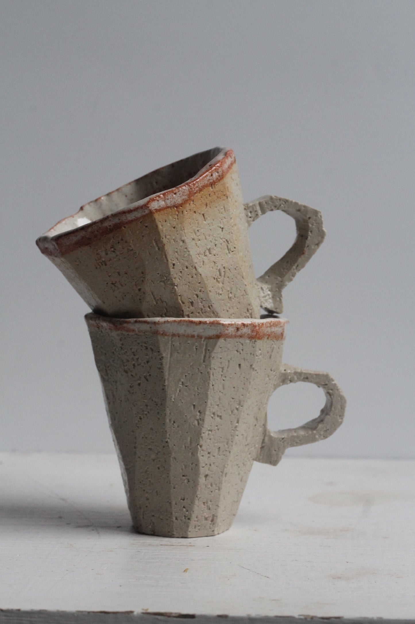 Espresso cup White with red sparkles inside