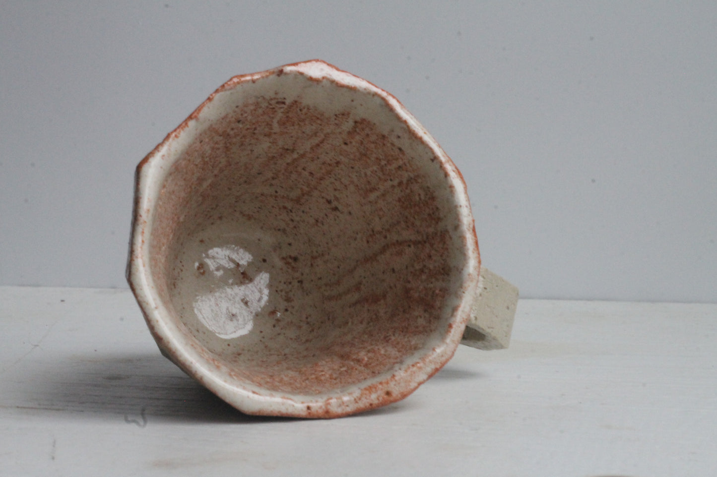 Espresso cup White with red sparkles inside